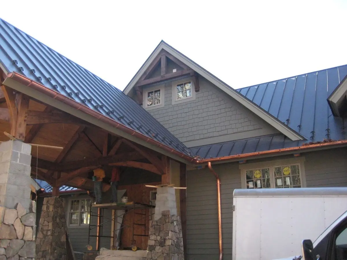 Craftsman Roofing team delivering quality roofing work in Amboy Avenue